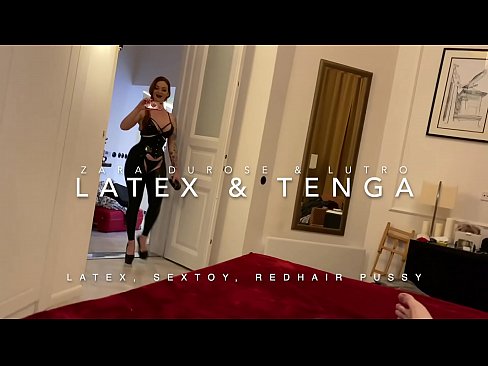 ❤️ Sister wamutu wofiyira atavala chovala cha latex chogwidwa ndi mchimwene wake wopeza Kanema wolaula zolaula ny.naughtyhentai.ru  ❌❤